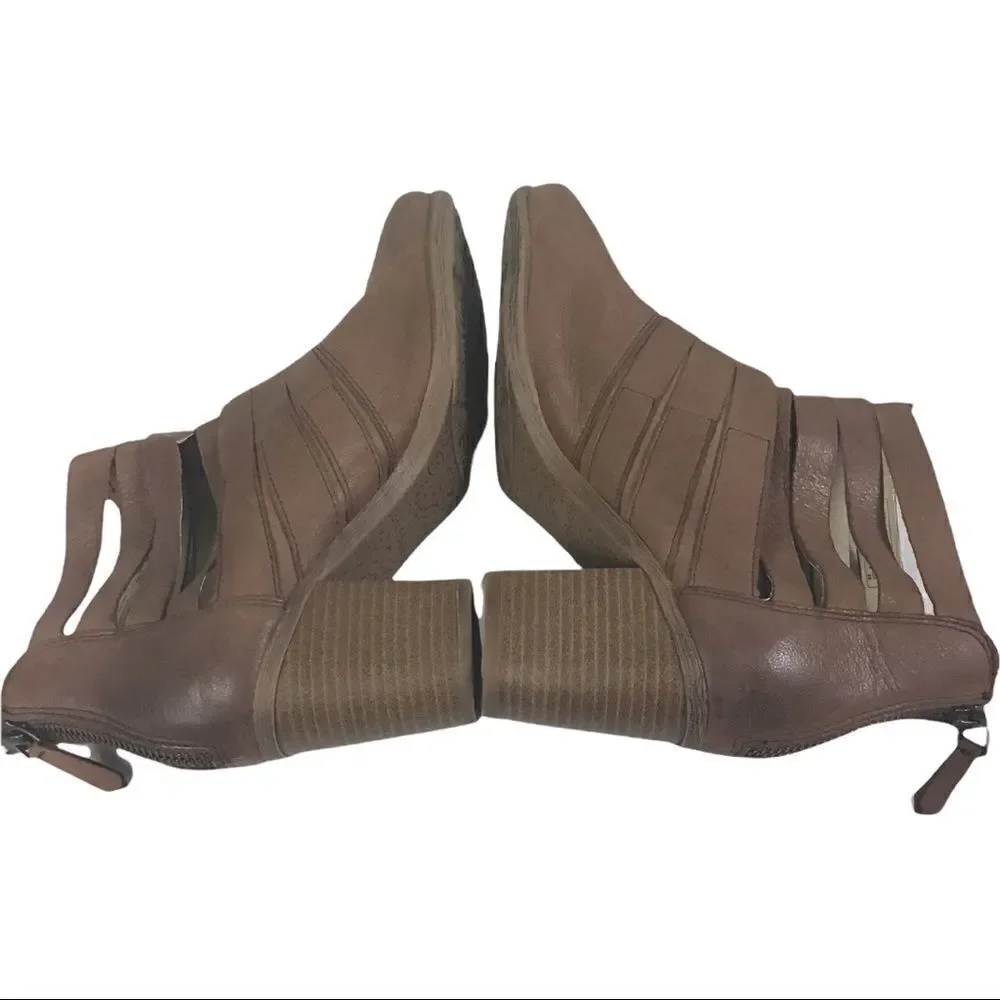 Josef Siebel Ankle Boots Brown Block Heel Bootie